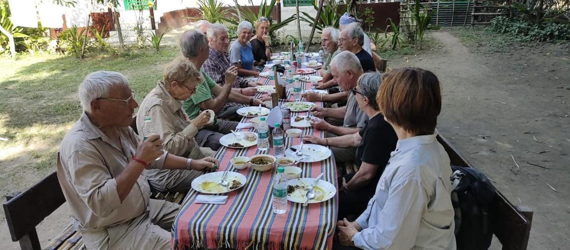 Jyoti Home Bamboo Garden Lodge Majuli 外观 照片