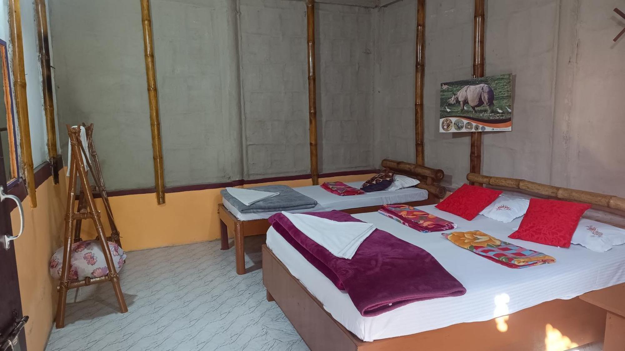 Jyoti Home Bamboo Garden Lodge Majuli 外观 照片